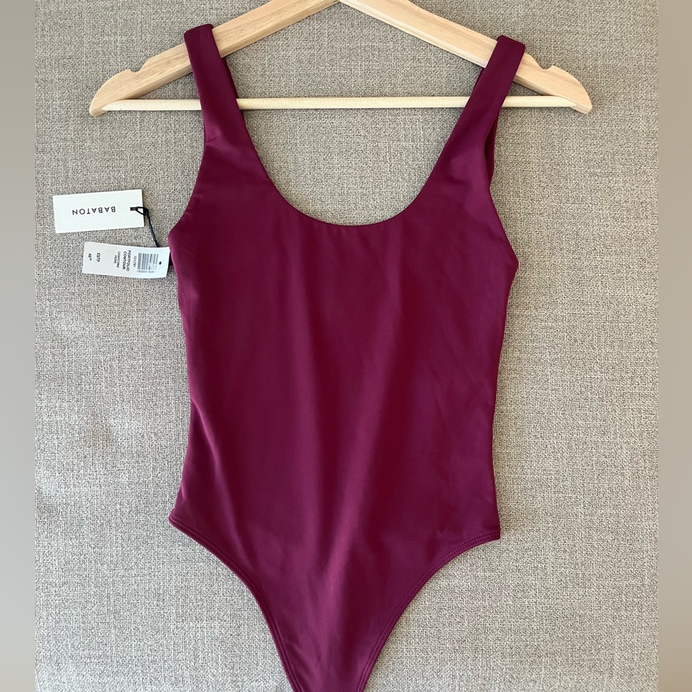 Aritzia contour bodysuit